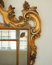 Load image into Gallery viewer, Baroque Style Giltwood Mirror