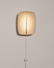 Load image into Gallery viewer, Concha Wall Sconce
