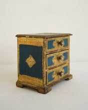 Load image into Gallery viewer, Florentine Style Jewelry Chest