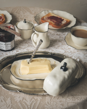 Load image into Gallery viewer, Ribbon Butter Dish