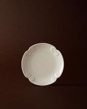 Load image into Gallery viewer, Spiral Bread Plate