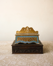 Load image into Gallery viewer, Florentine Box