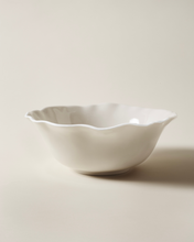 Load image into Gallery viewer, Ribbon Serving Bowl, Swan