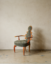 Load image into Gallery viewer, Studio Art Armchair