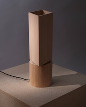 Load image into Gallery viewer, Diamond Table Lamp
