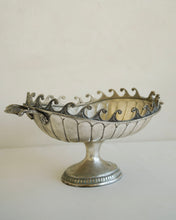 Load image into Gallery viewer, Silver Plate Centerpiece Bowl