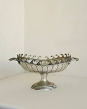 Load image into Gallery viewer, Silver Plate Centerpiece Bowl