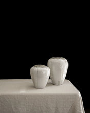 Load image into Gallery viewer, Esme Vase in Froth