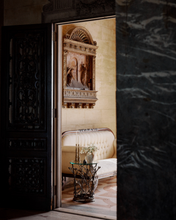 Load image into Gallery viewer, Sculptural Table