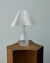 Load image into Gallery viewer, Les Précieuses - Petit Fluted