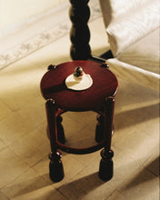 Load image into Gallery viewer, Tassel Table