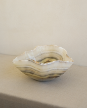 Load image into Gallery viewer, Sorrento Onyx Bowl