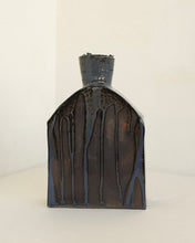 Load image into Gallery viewer, Brutalist Slab Vase