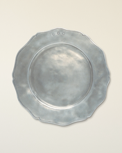 Load image into Gallery viewer, Gallic Charger