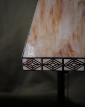 Load image into Gallery viewer, Vintage Table Lamp