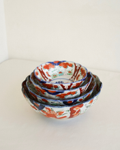 Load image into Gallery viewer, Imari Nesting Bowl Set