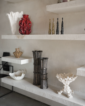 Load image into Gallery viewer, Inclusas Crucem