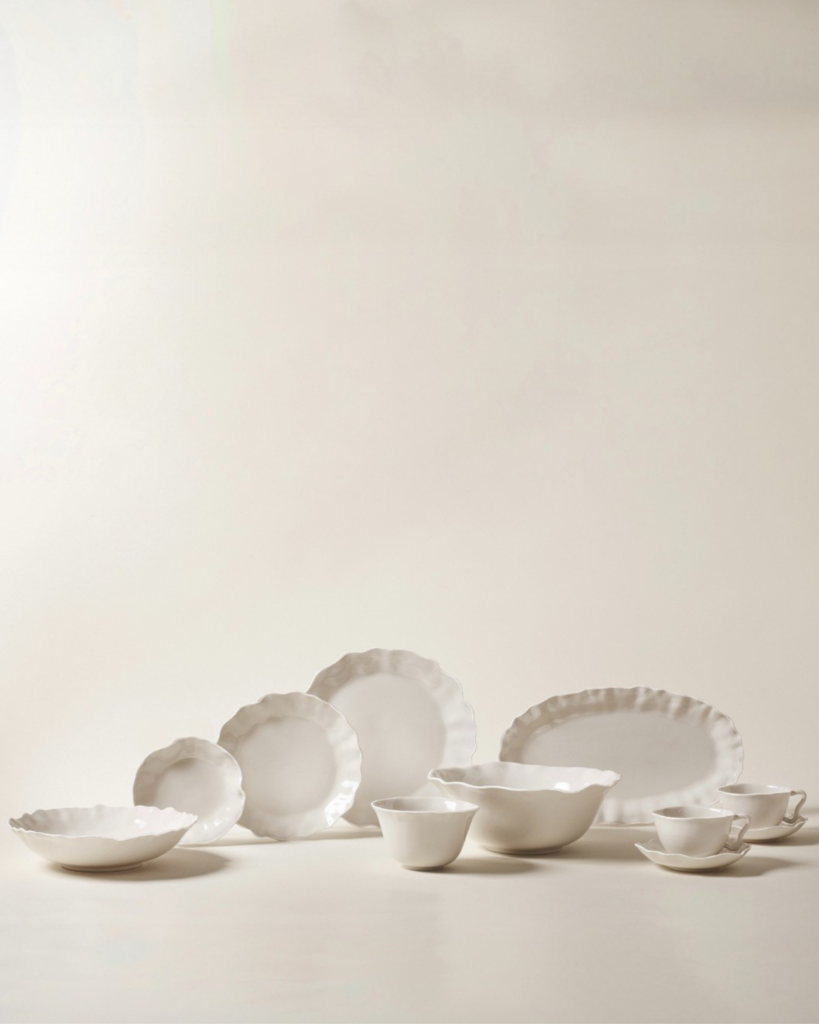 Ribbon Salad Plate Set of 4, Swan