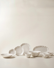 Load image into Gallery viewer, Ribbon Salad Plate Set of 4, Swan