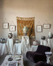 Load image into Gallery viewer, Venus Moon Jar