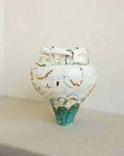Load image into Gallery viewer, Apollo Tourquase Amphora