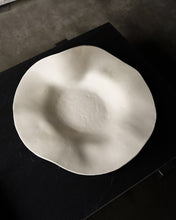 Load image into Gallery viewer, Isadora Tray in Raw Blanc