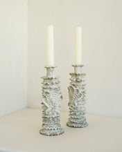 Load image into Gallery viewer, Shell Candlestick Pair