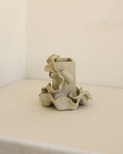 Load image into Gallery viewer, Leafage Pen Holder II