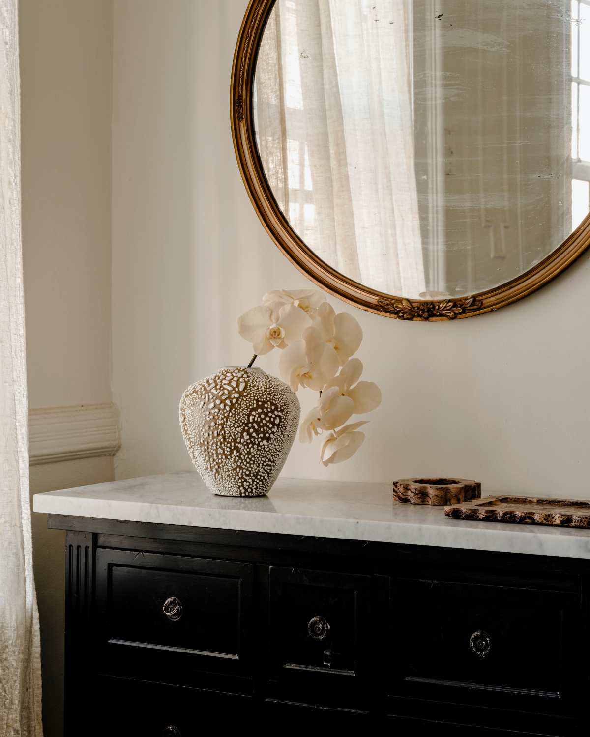 Esme Vase in Crawl
