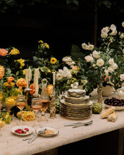 Load image into Gallery viewer, Selene Wine Glass