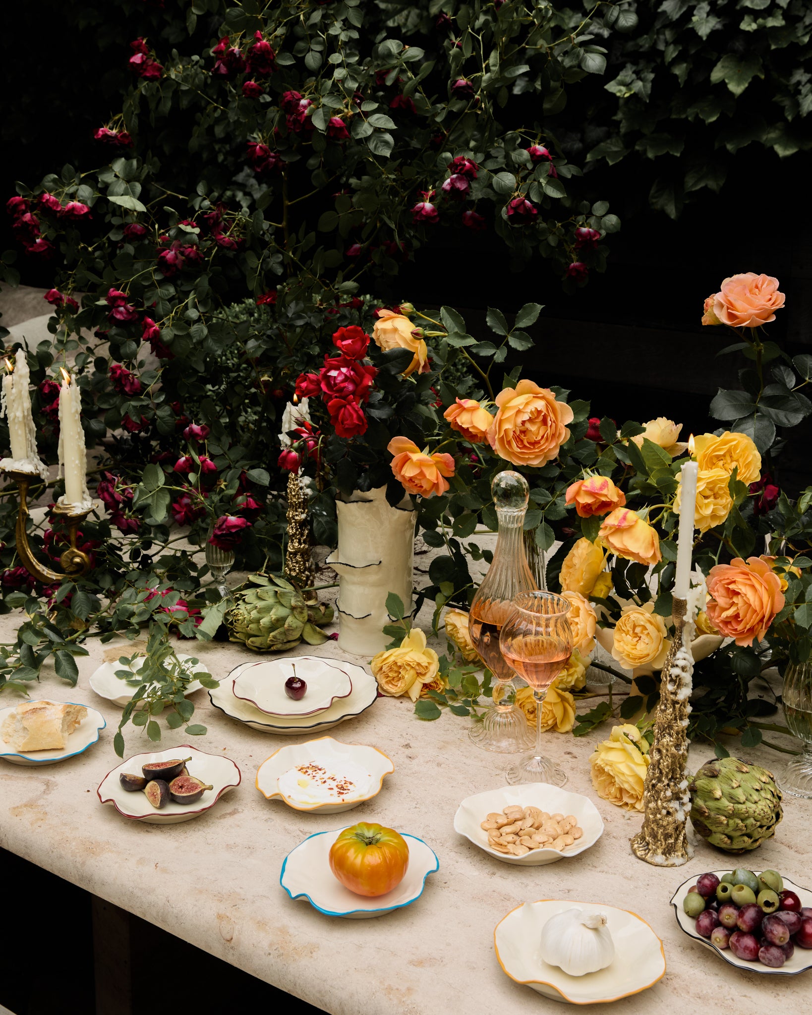 Confete Ribbon Canapé Plates