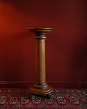 Load image into Gallery viewer, Carved Oak Pedestal