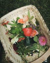 Load image into Gallery viewer, Siren's Garden Candle