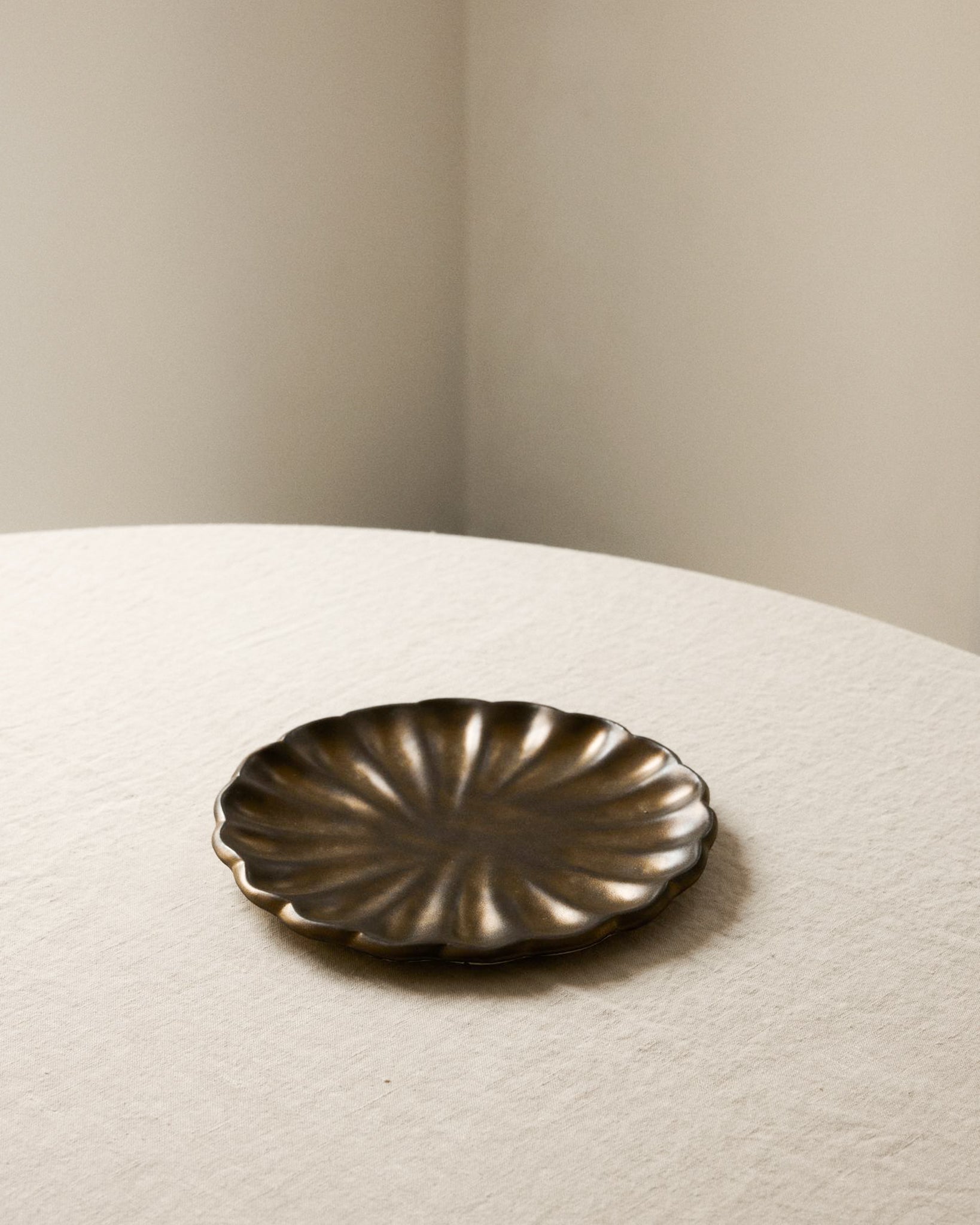 Bronze Flower Plate