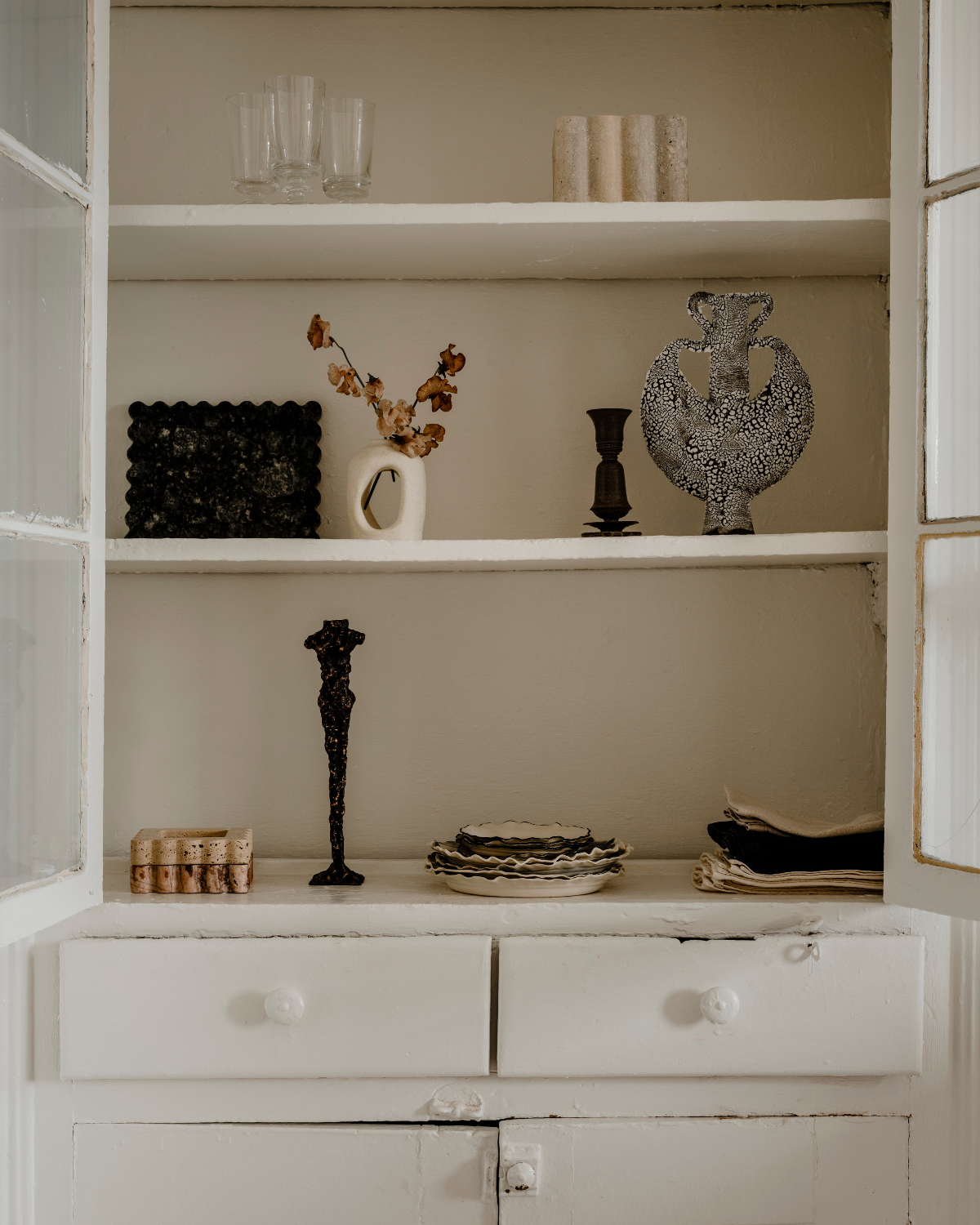 Box Box in Travertine