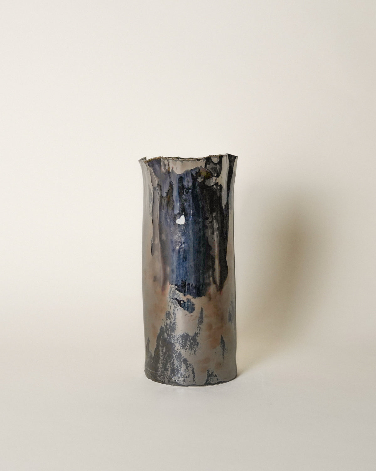 Cylinder Vase in Silver Mirror