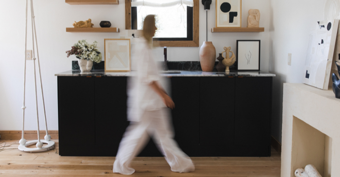 AT HOME WITH KERRY PIERI