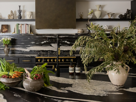 HOW LAUREN STYLES HER KITCHEN