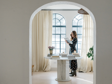 THROUGH THE LENS WITH LAURA MURRAY