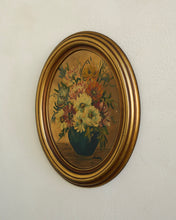 Load image into Gallery viewer, Oval Floral Painting I
