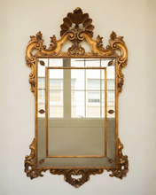 Load image into Gallery viewer, Baroque Style Giltwood Mirror
