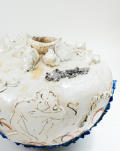 Load image into Gallery viewer, Venus Moon Jar II
