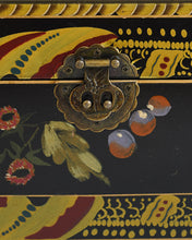 Load image into Gallery viewer, Black Floral Box
