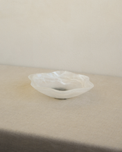 Load image into Gallery viewer, Sintra Onyx Bowl
