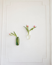 Load image into Gallery viewer, Wall Vase in Clear
