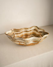 Load image into Gallery viewer, Alghero Onyx Bowl
