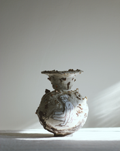 Load image into Gallery viewer, Golden Desire Vase IV
