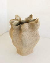 Load image into Gallery viewer, Vessel In Brown
