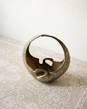 Load image into Gallery viewer, Brass Crane Planter Basket
