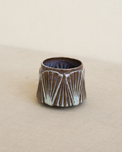 Load image into Gallery viewer, Scallop Cup Rising Moon
